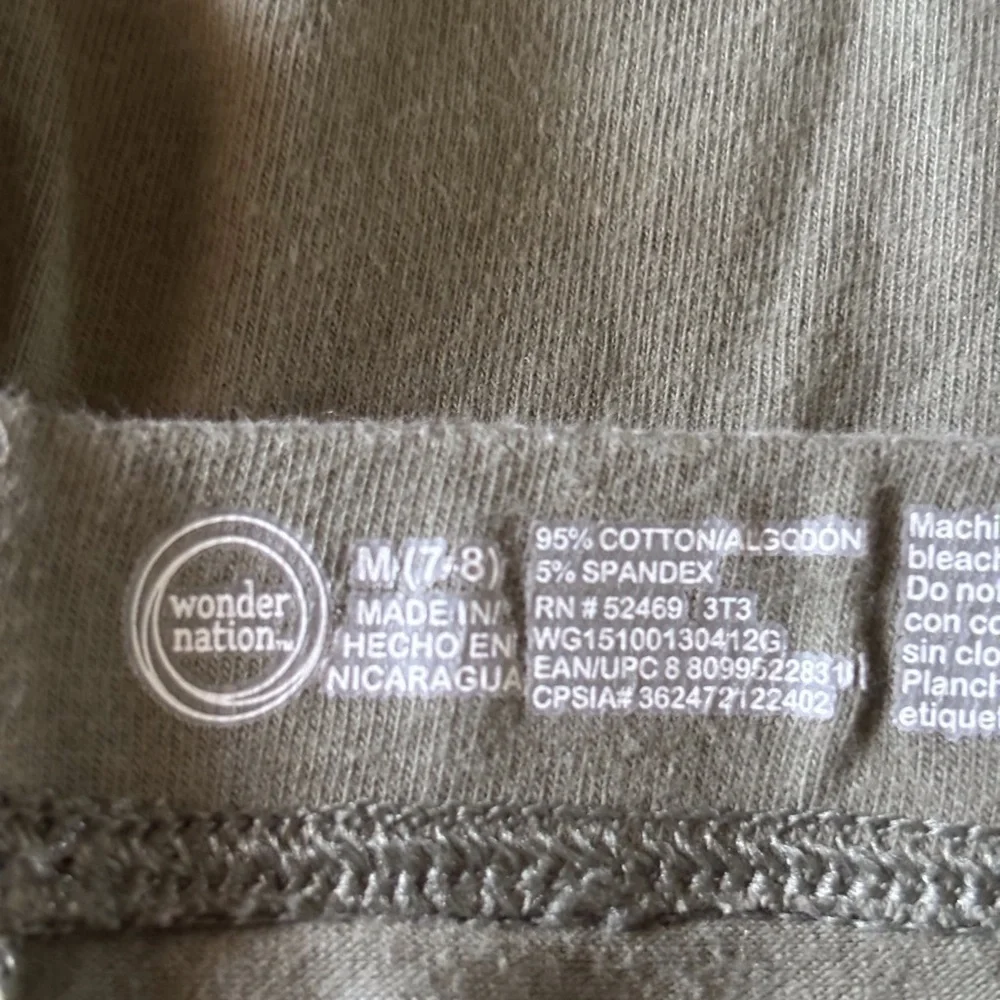 Wonder Nation green bike Shorts in size M